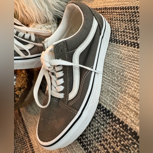 Vans Old Skool, size women’s 6.5, gray - Picture 3 of 9
